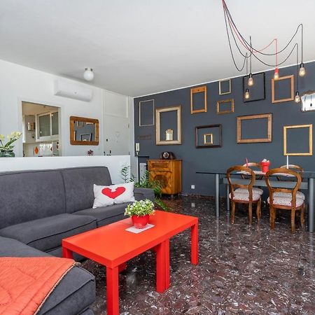 Udine Viale Venezia Huge Red Apartment Εξωτερικό φωτογραφία