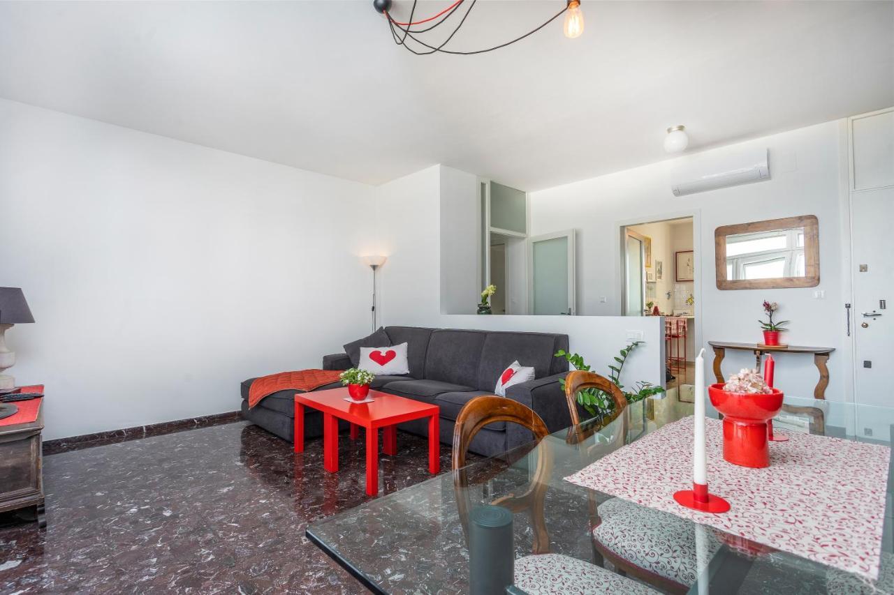 Udine Viale Venezia Huge Red Apartment Εξωτερικό φωτογραφία