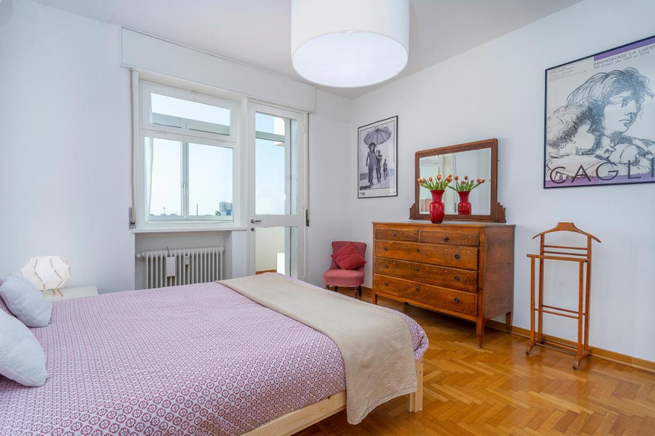 Udine Viale Venezia Huge Red Apartment Εξωτερικό φωτογραφία